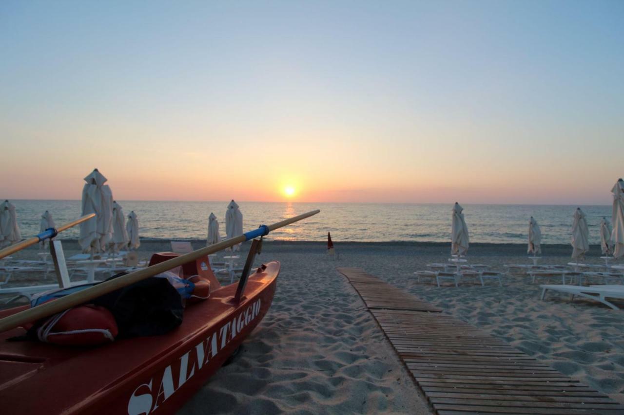 BV Kalafiorita Resort Zambrone Esterno foto
